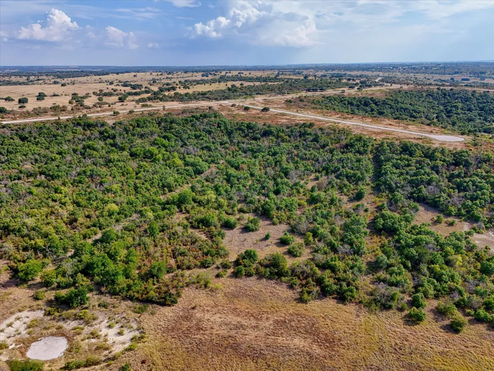 CR 511 Hamilton, TX 76531