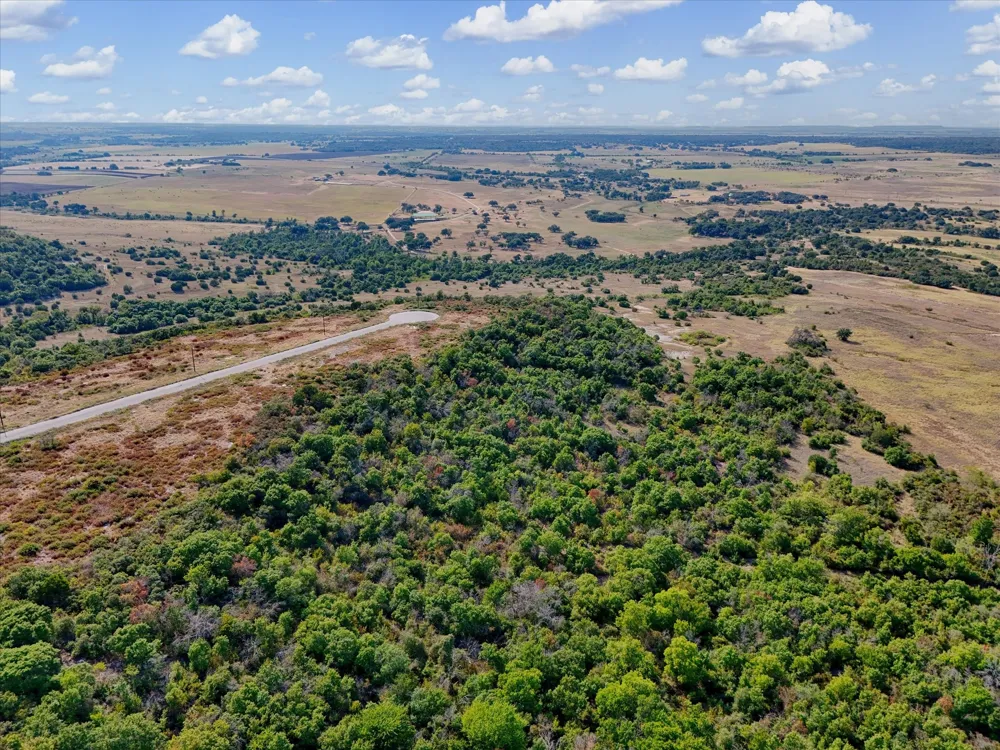 CR 511 Hamilton, TX 76531