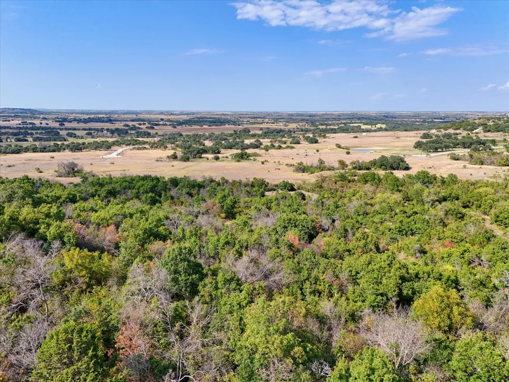 CR 511 Hamilton, TX 76531