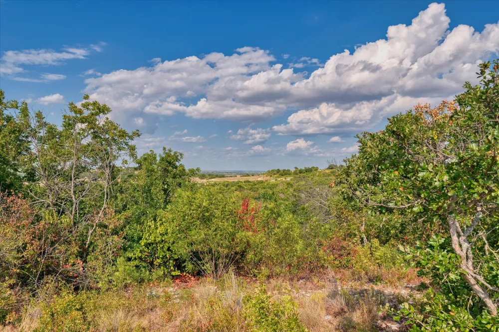 CR 511 Hamilton, TX 76531