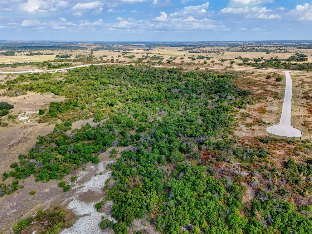 CR 511 Hamilton, TX 76531