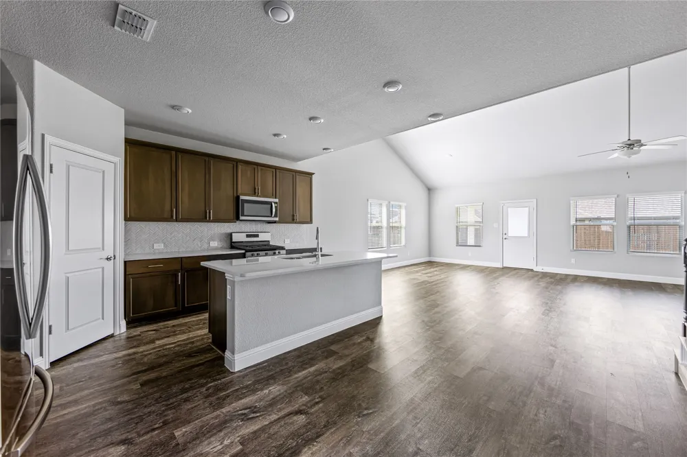 507 Rock Creek Drive Princeton, TX 75407