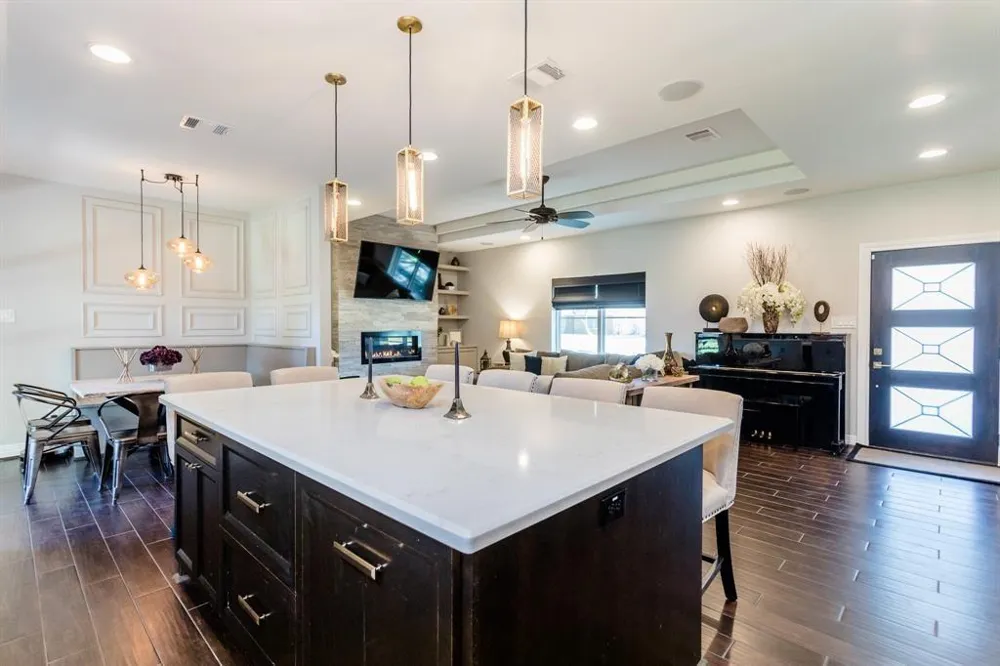2003 Wycliffe Drive Houston, TX 77043