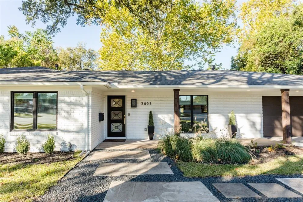 2003 Wycliffe Drive Houston, TX 77043