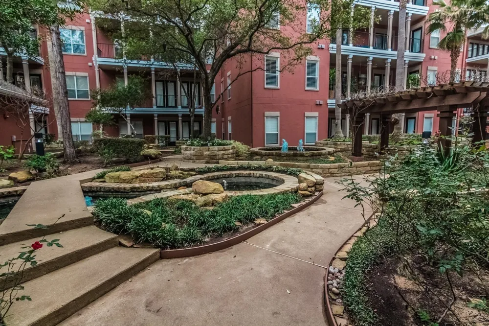 2400 Mccue Road #242 Hockley, TX 77056
