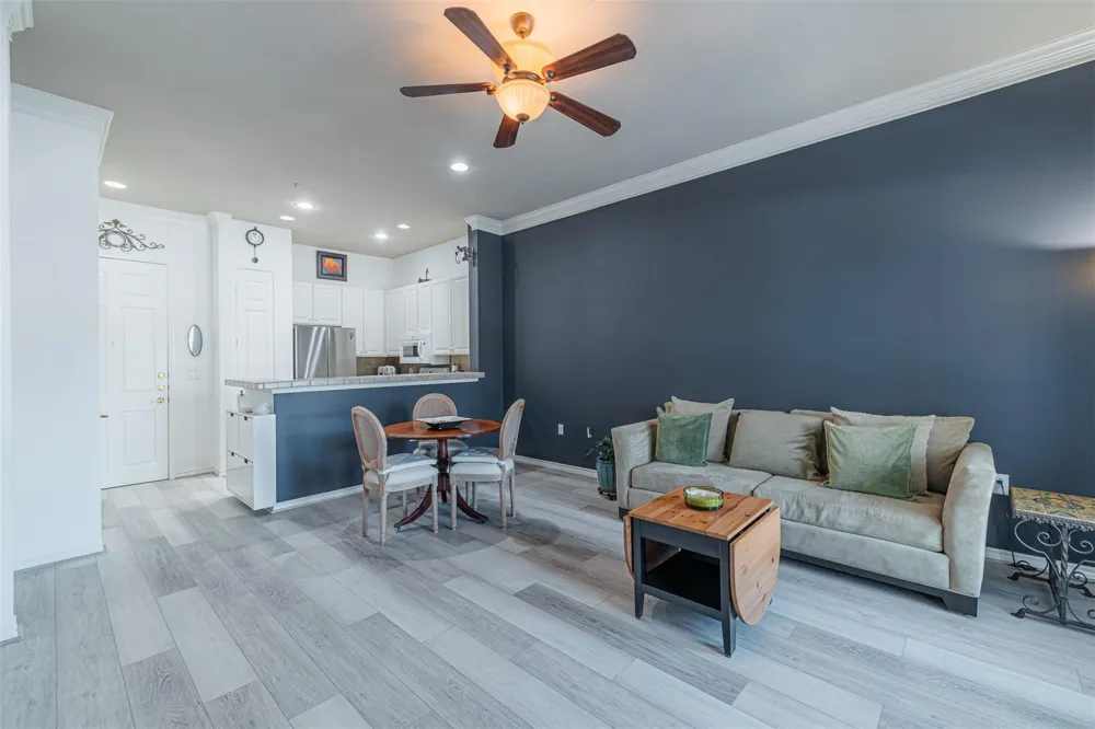2400 Mccue Road #242 Hockley, TX 77056