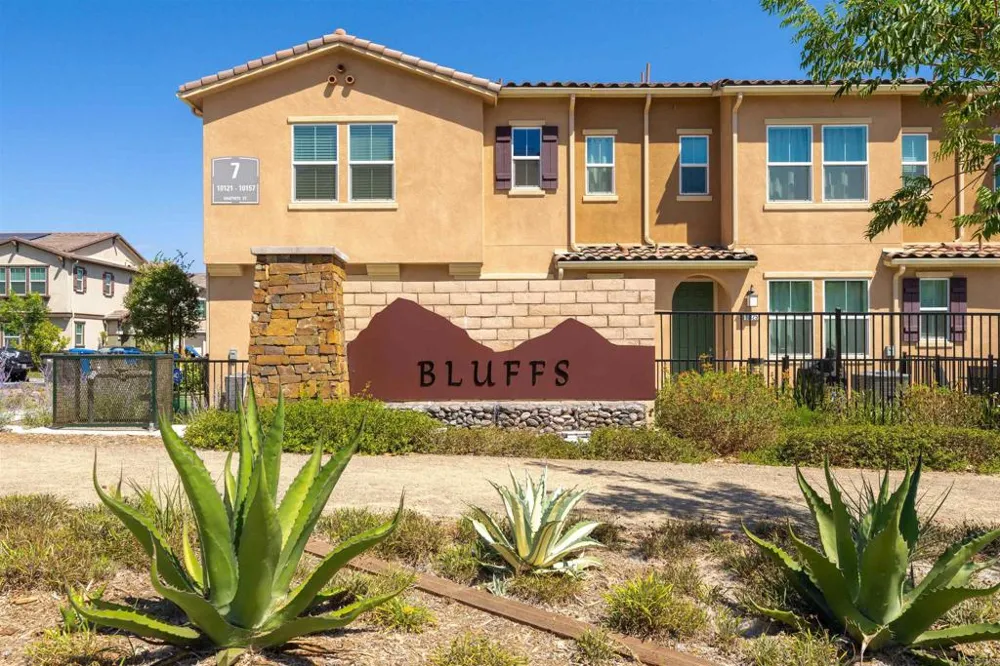 10529 Graphite Street Spring Valley, CA 91977
