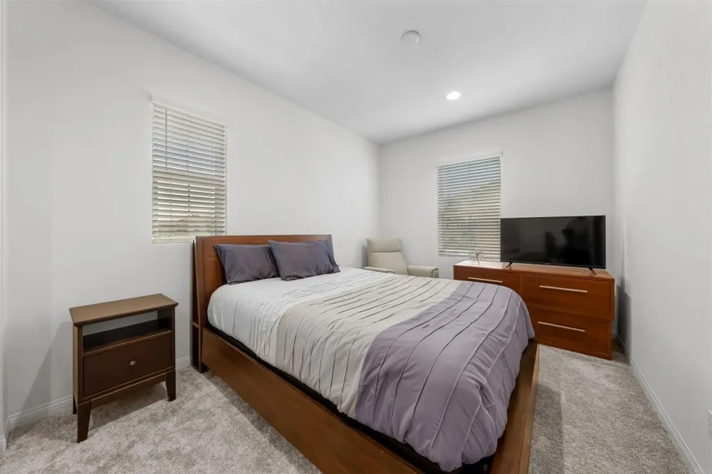 10529 Graphite Street Spring Valley, CA 91977