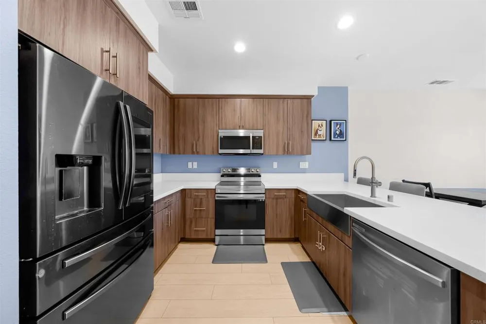 10529 Graphite Street Spring Valley, CA 91977