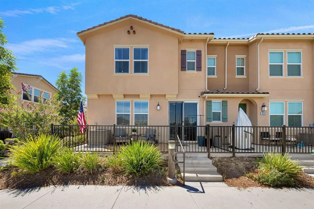10529 Graphite Street Spring Valley, CA 91977