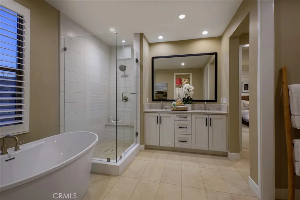 116 Campion Irvine, CA 92618