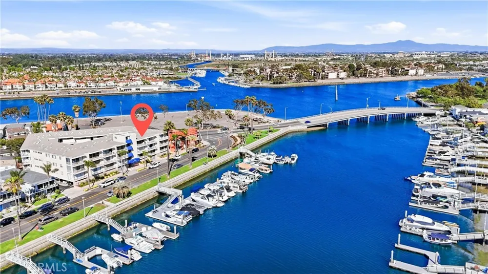 383 Bay Shore #203 Long Beach, CA 90803