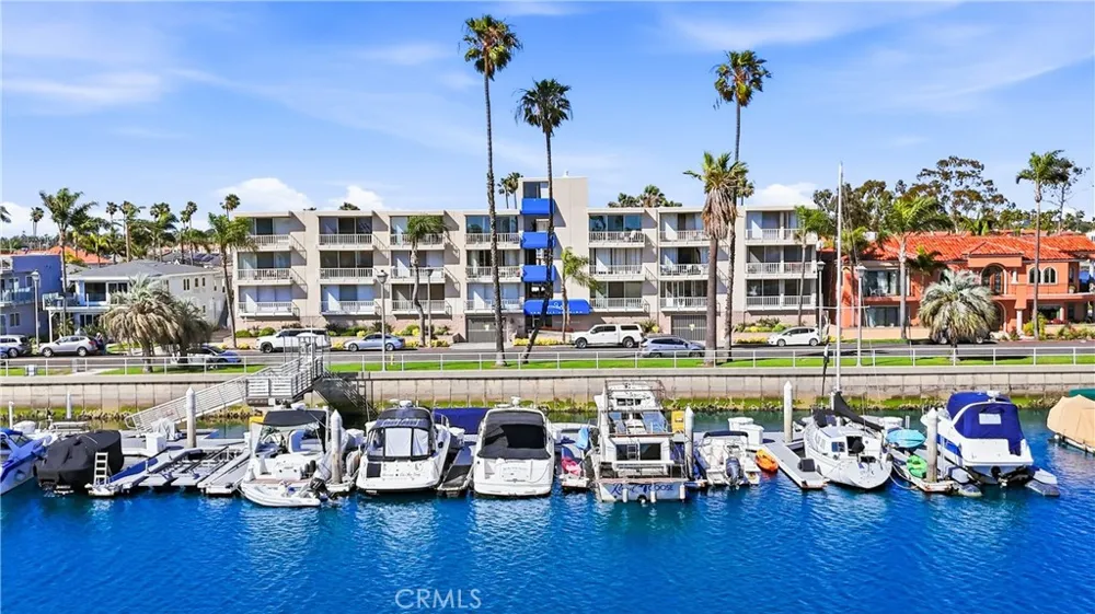 383 Bay Shore #203 Long Beach, CA 90803