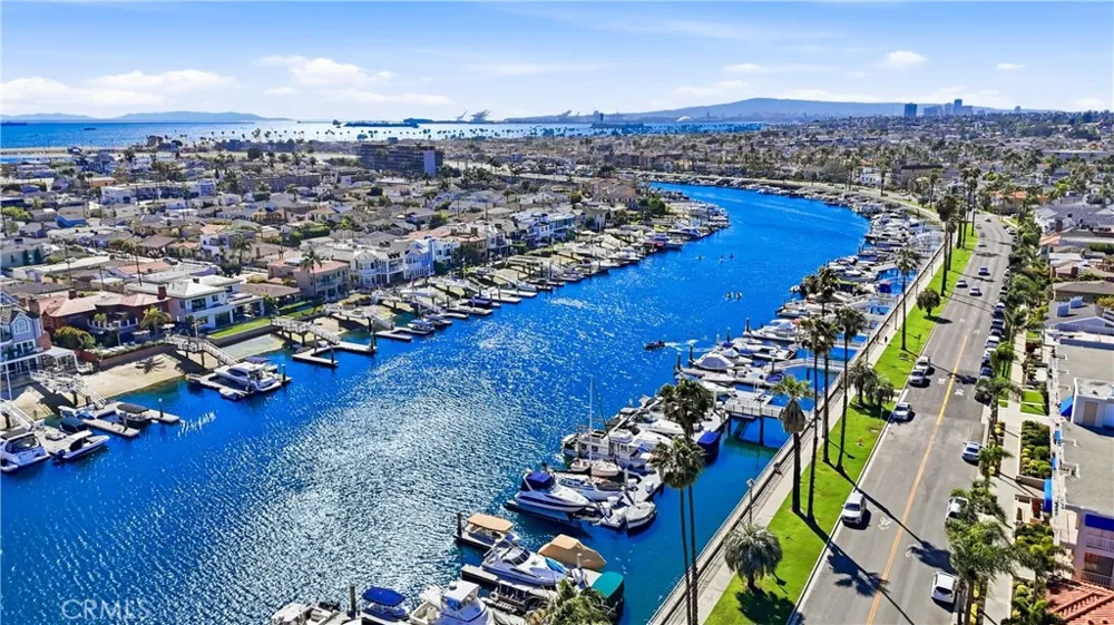 383 Bay Shore #203 Long Beach, CA 90803