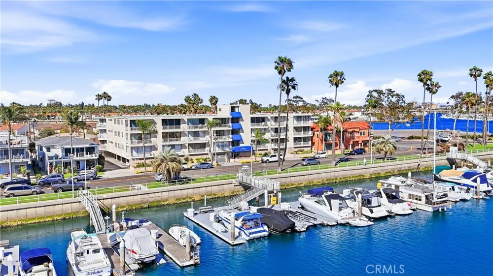 383 Bay Shore #203 Long Beach, CA 90803