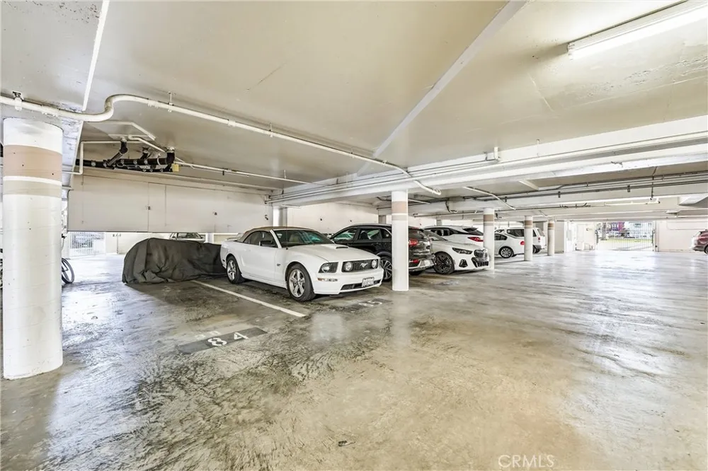 383 Bay Shore #203 Long Beach, CA 90803