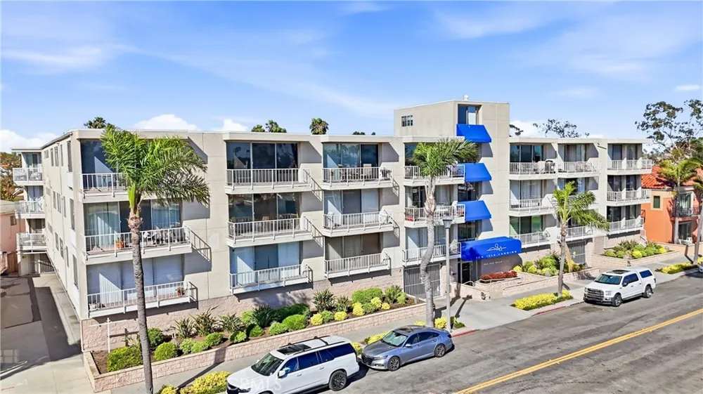 383 Bay Shore #203 Long Beach, CA 90803