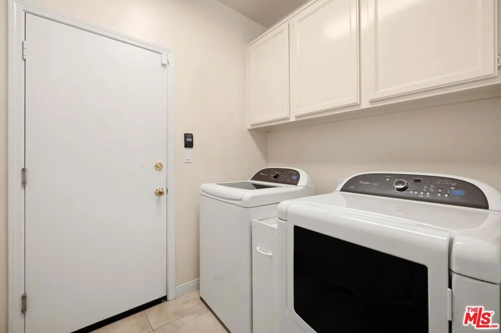 2682 Santa Ynez Avenue Simi Valley, CA 93063