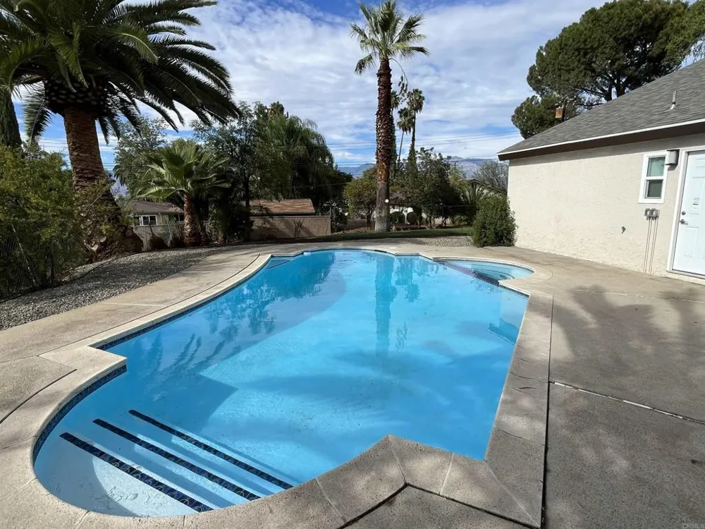 329 E South Avenue Redlands, CA 92373