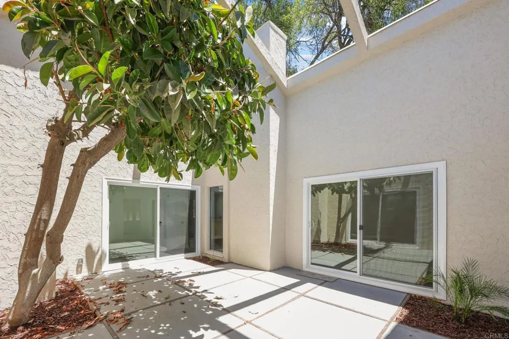 329 E South Avenue Redlands, CA 92373