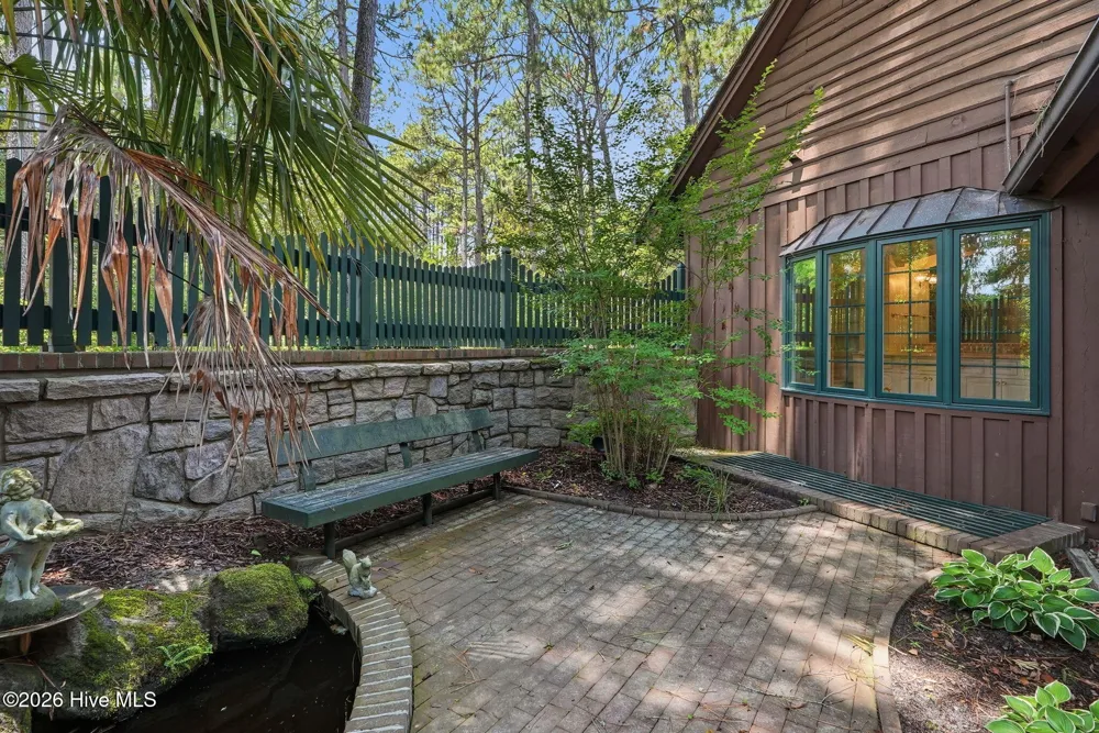 60 Lake Dornoch Drive Pinehurst, NC 28374