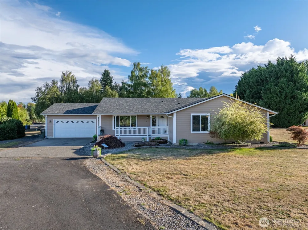 185 Hidden Meadows Drive Chehalis, WA 98532