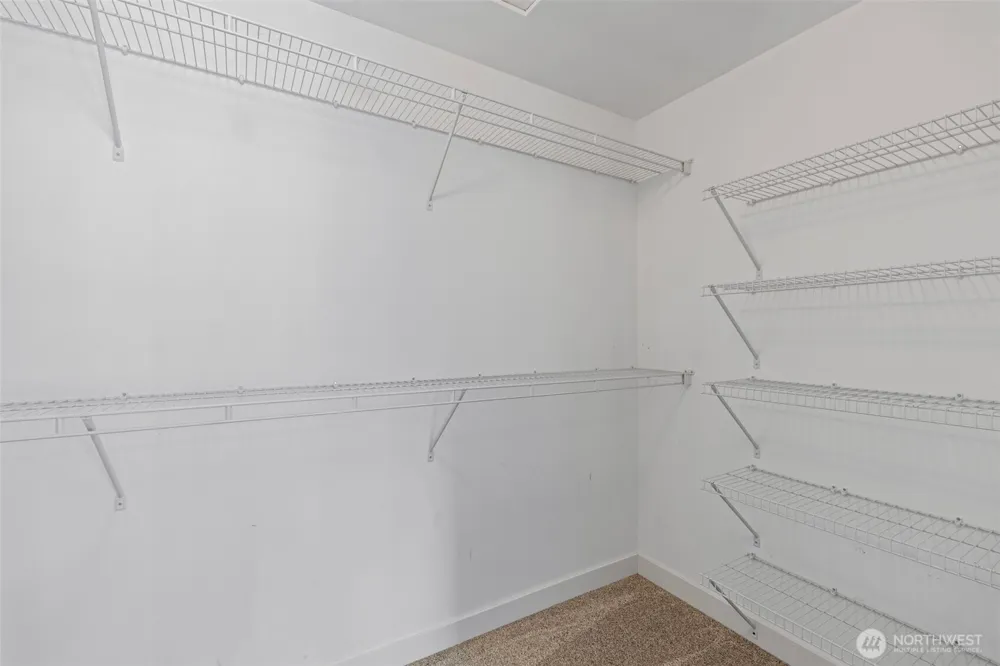 185 Hidden Meadows Drive Chehalis, WA 98532