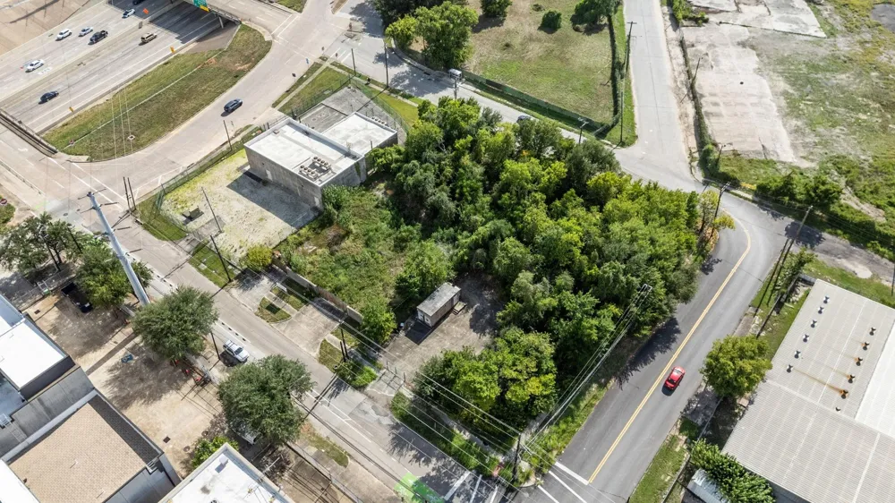1111 Hardy Street Houston, TX 77020