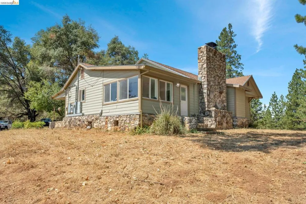2883 Railroad Flat Rd Wilseyville, CA 95257