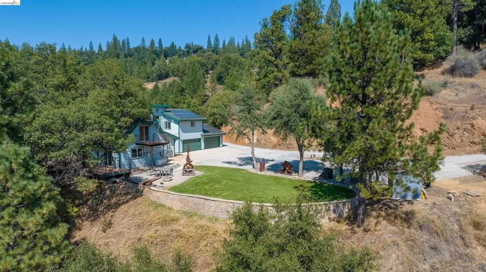 2883 Railroad Flat Rd Wilseyville, CA 95257