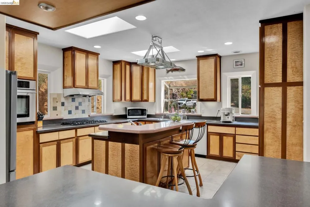 2883 Railroad Flat Rd Wilseyville, CA 95257