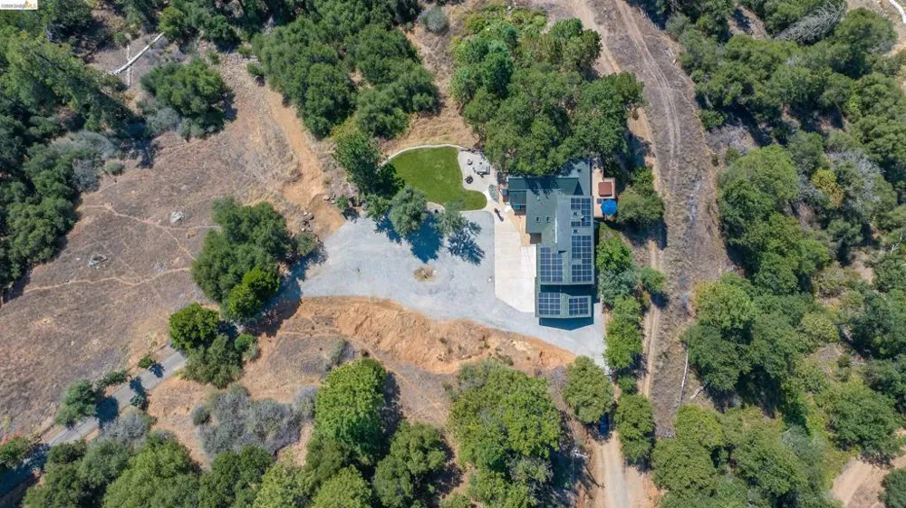 2883 Railroad Flat Rd Wilseyville, CA 95257