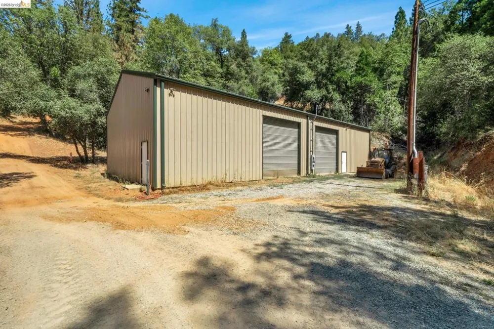 2883 Railroad Flat Rd Wilseyville, CA 95257