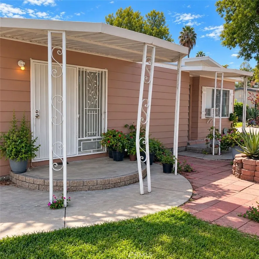 5800 Hamner #632 Eastvale, CA 91752