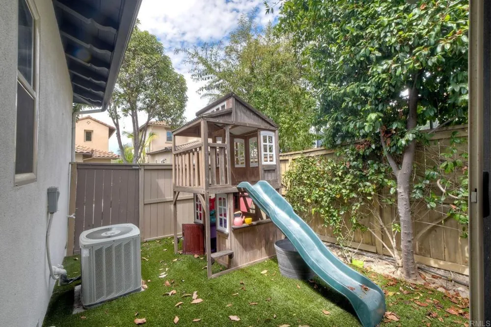 14660 Via Monteverde San Diego, CA 92127