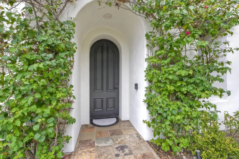 14660 Via Monteverde San Diego, CA 92127