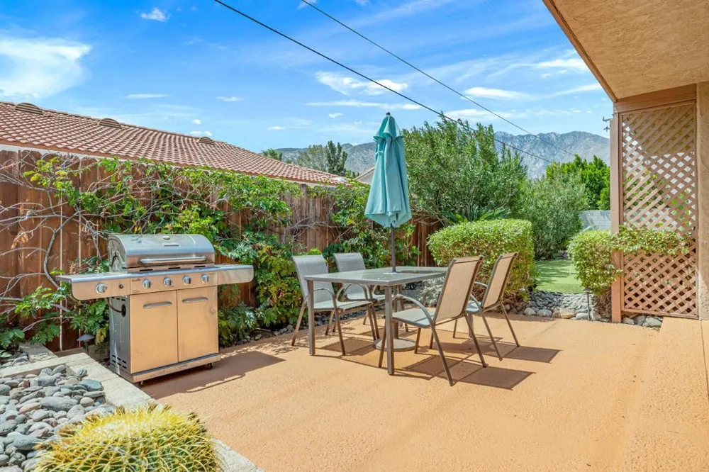 377 Cabrillo Road Palm Springs, CA 92262