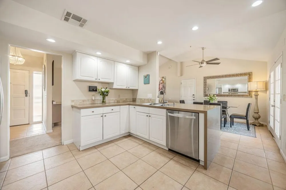 377 Cabrillo Road Palm Springs, CA 92262