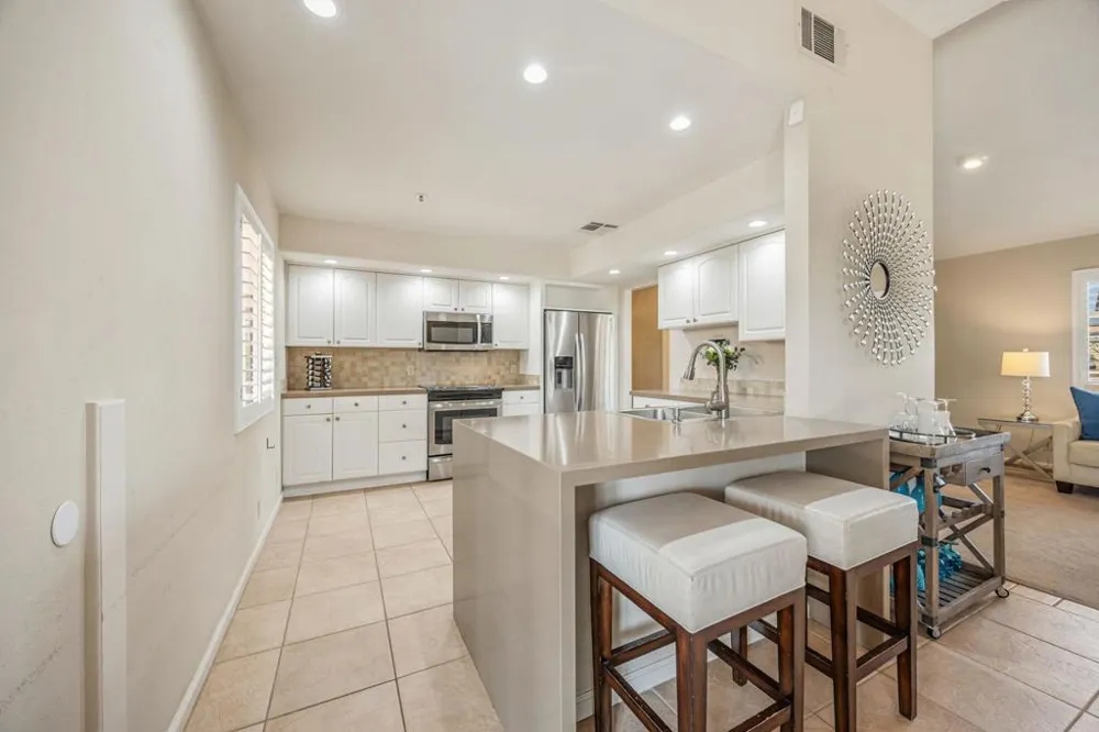 377 Cabrillo Road Palm Springs, CA 92262