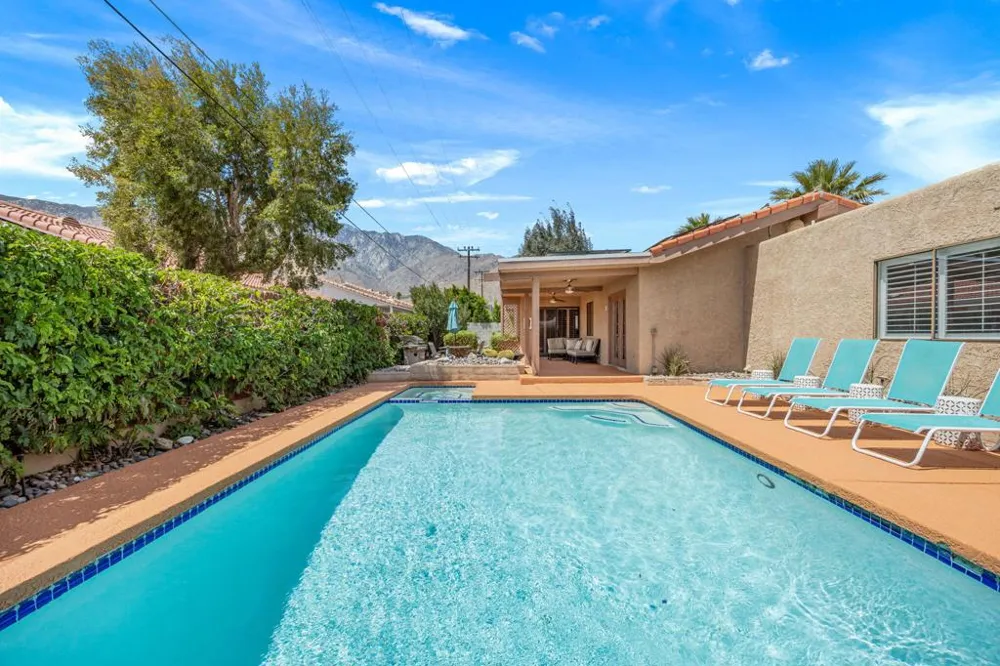 377 Cabrillo Road Palm Springs, CA 92262
