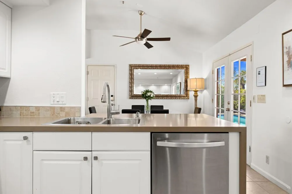 377 Cabrillo Road Palm Springs, CA 92262