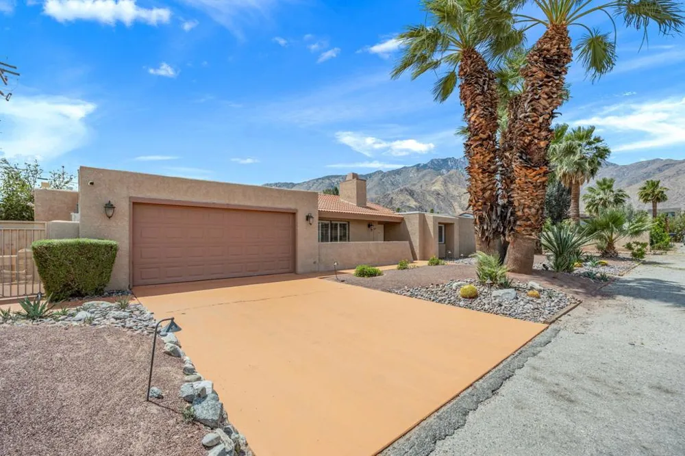 377 Cabrillo Road Palm Springs, CA 92262