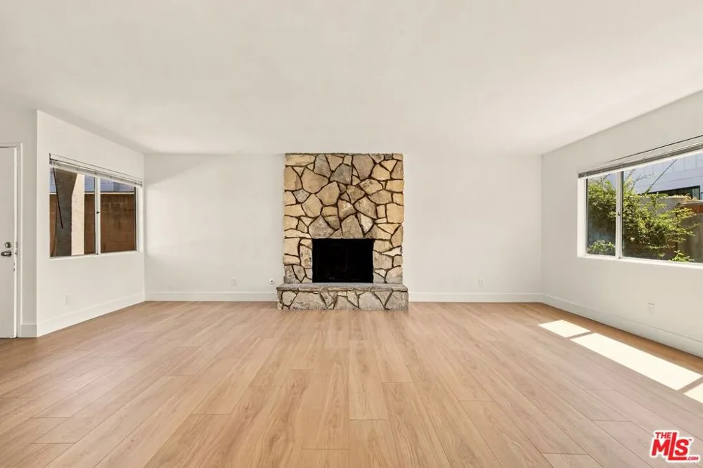 2214 Dufour Avenue #B Redondo Beach, CA 90278
