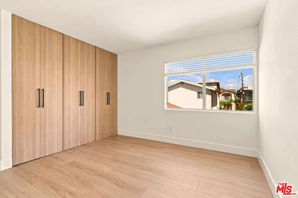 2214 Dufour Avenue #B Redondo Beach, CA 90278