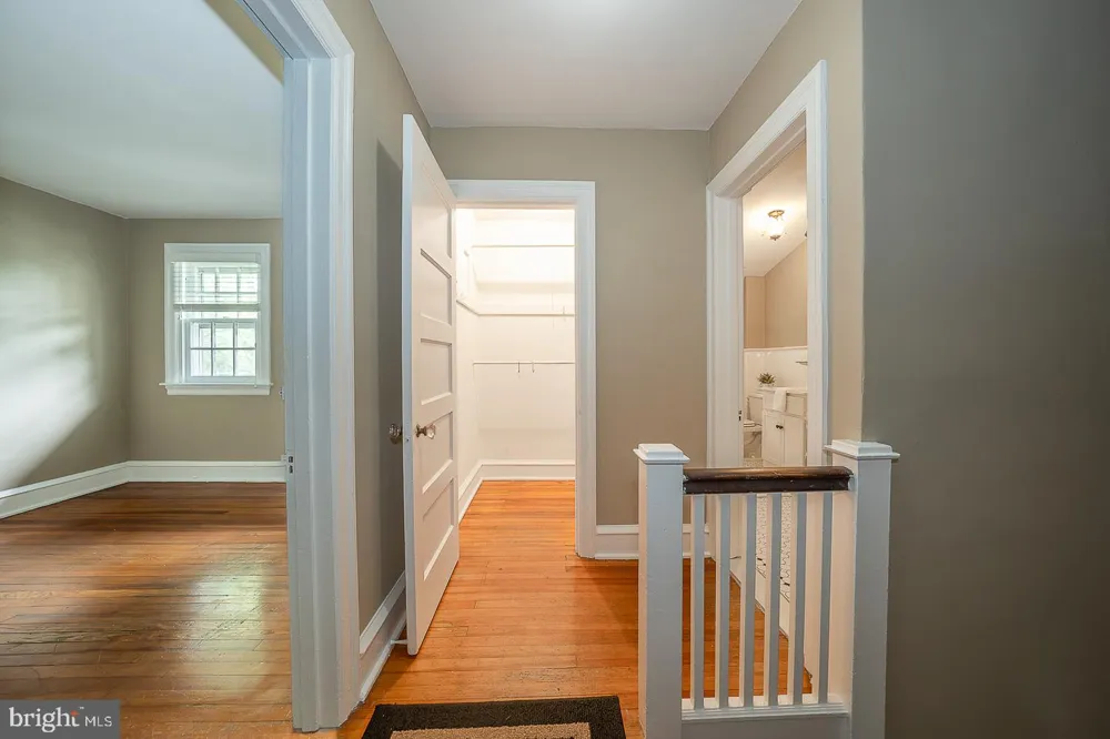 228 MONTGOMERY Haverford, PA 19041