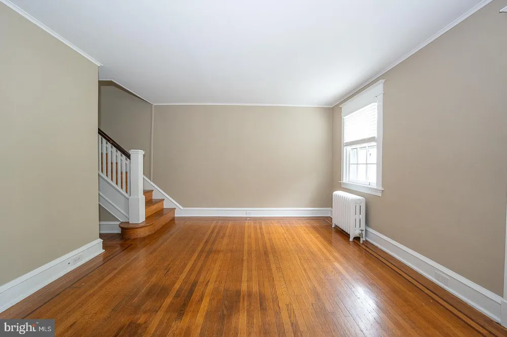 228 MONTGOMERY Haverford, PA 19041