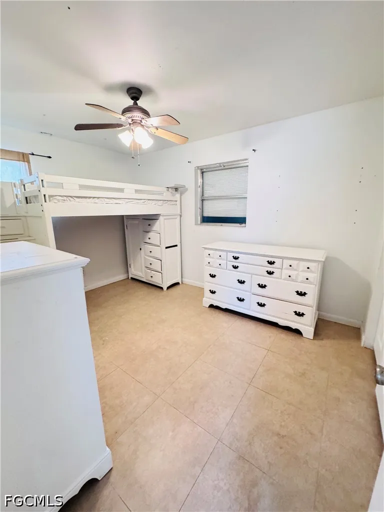 Kelly Street Fort Myers, FL 33901