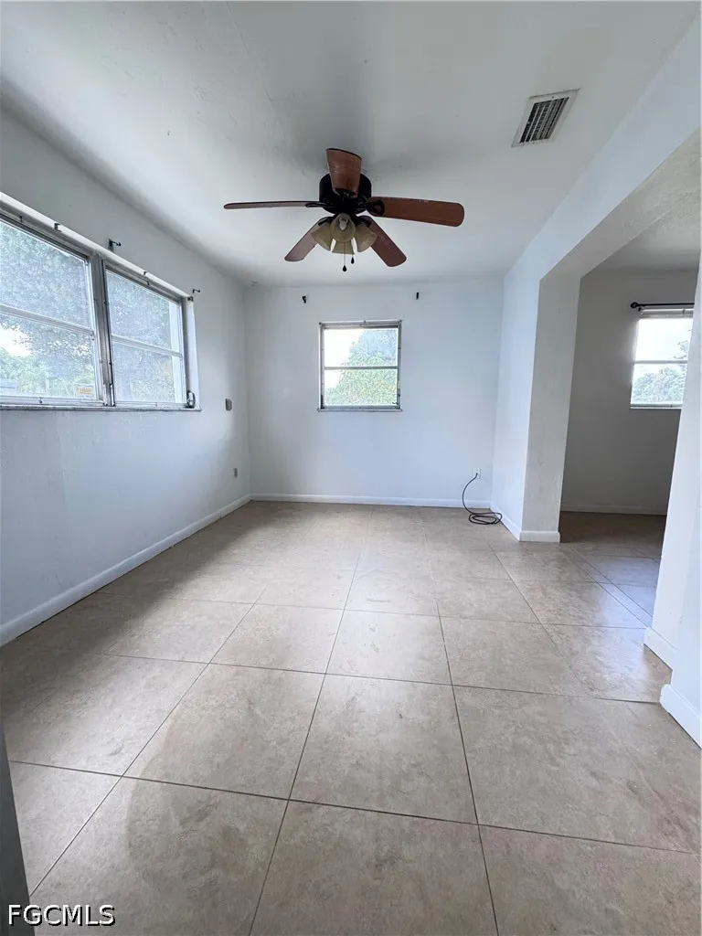Kelly Street Fort Myers, FL 33901