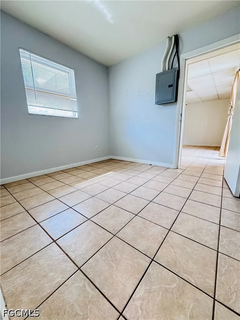 Kelly Street Fort Myers, FL 33901