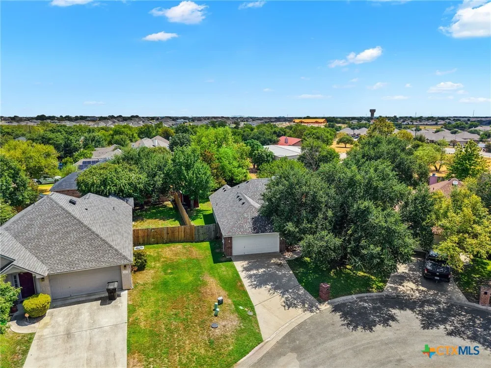1203 Woodhollow Drive Temple, TX 76502